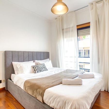 Apartamento T1- Gaia Zona.Comercial Vila Nova de Gaia Kültér fotó
